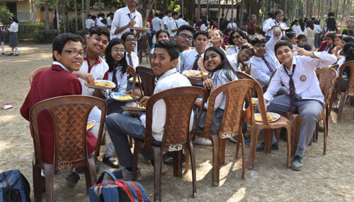 Calcutta Airport English High School